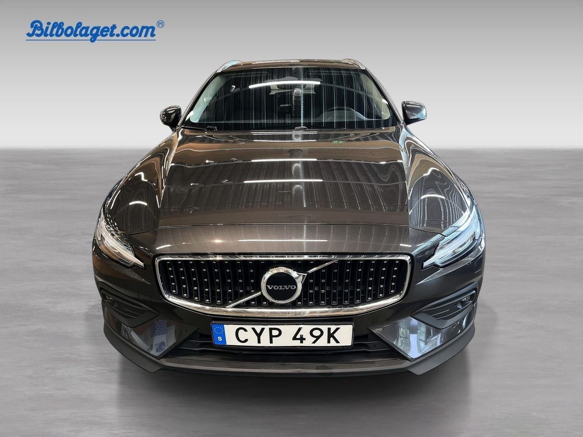 Volvo V60 Cross Country 2024, kuva 2/15