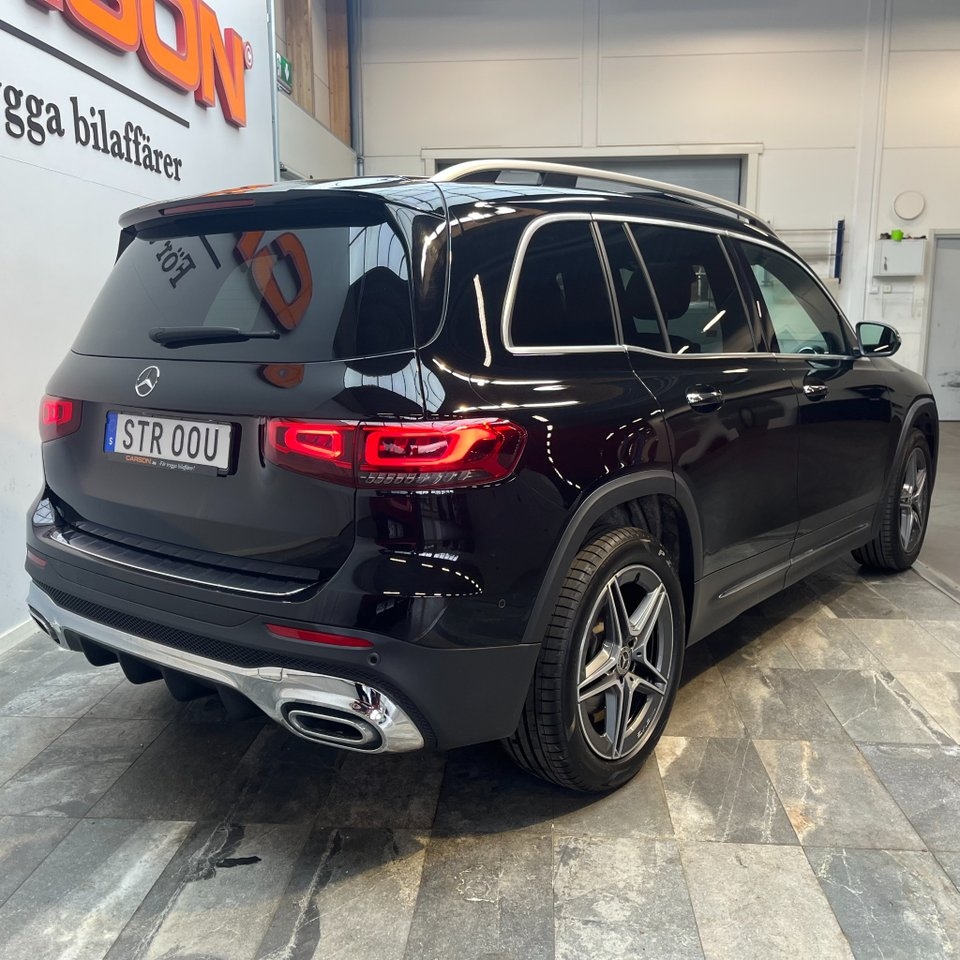 Mercedes-Benz GLB 2023, photo 4/10