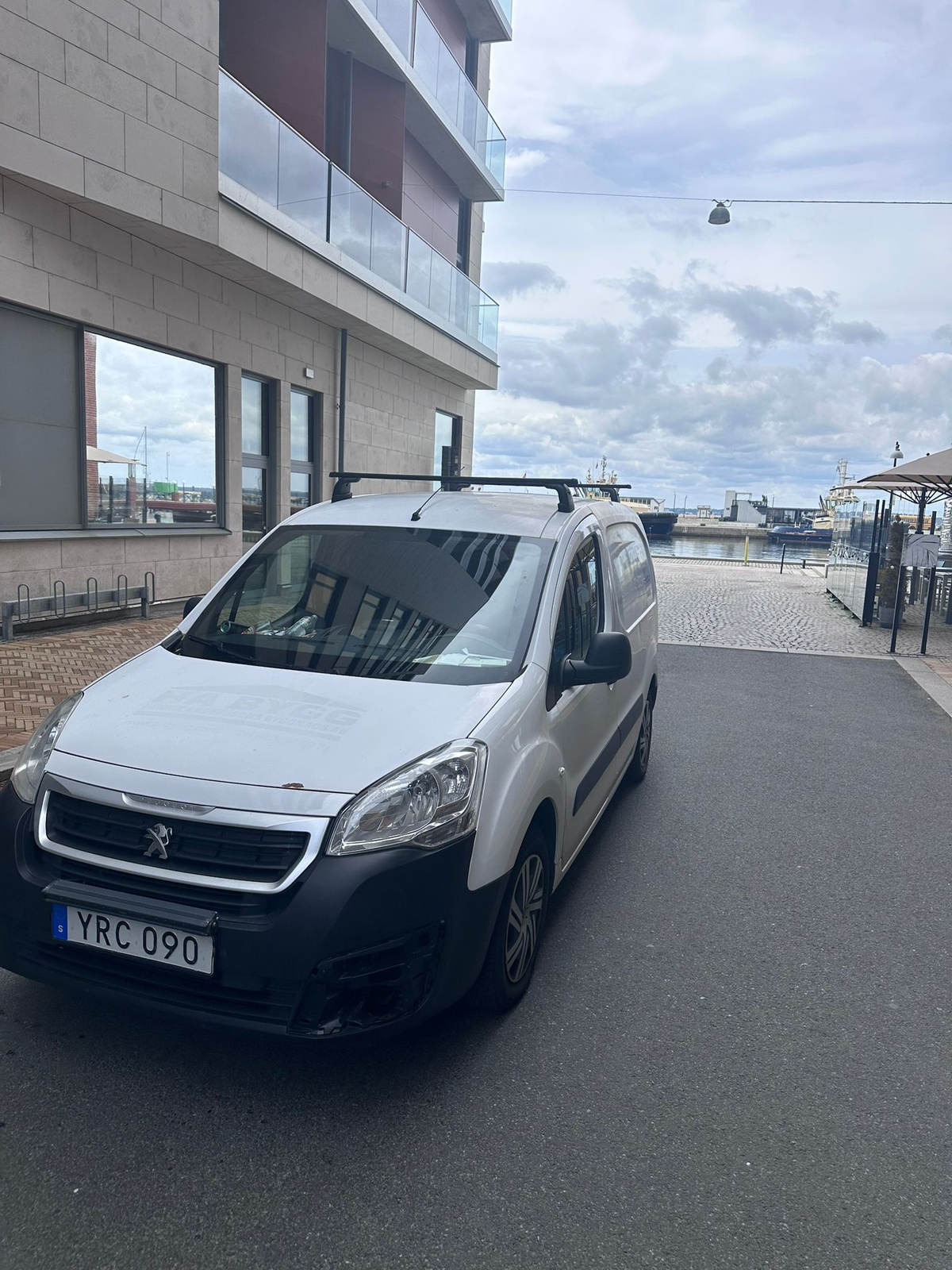 Peugeot Partner 2017, bild 2/7