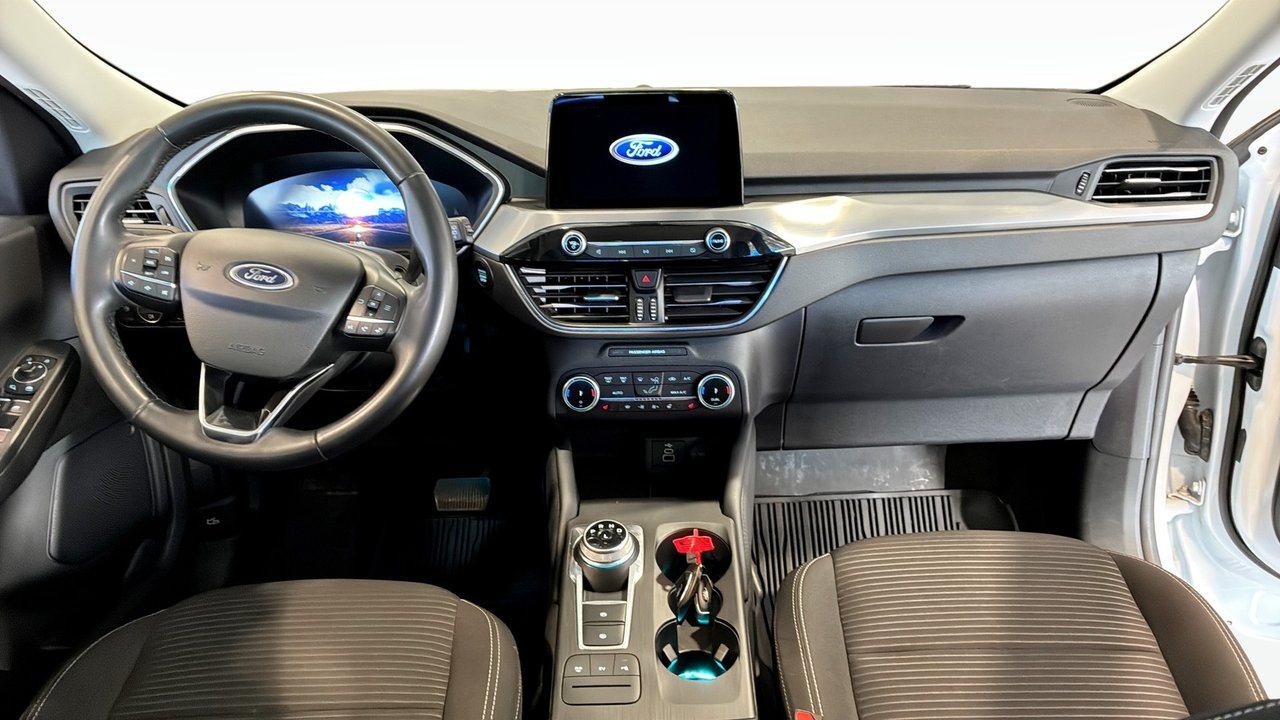 Ford Kuga 2.5L Titanium 2023, photo 4/12