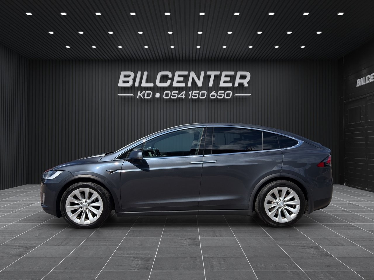 Tesla Model X 75D Dragkrok 2019, bild 4/21