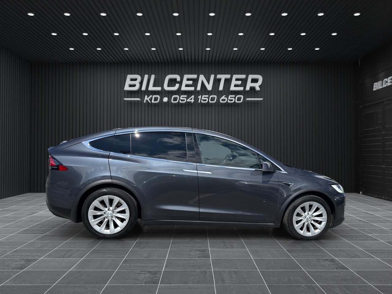 Tesla Model X 75D Dragkrok 2019, bild 5/21