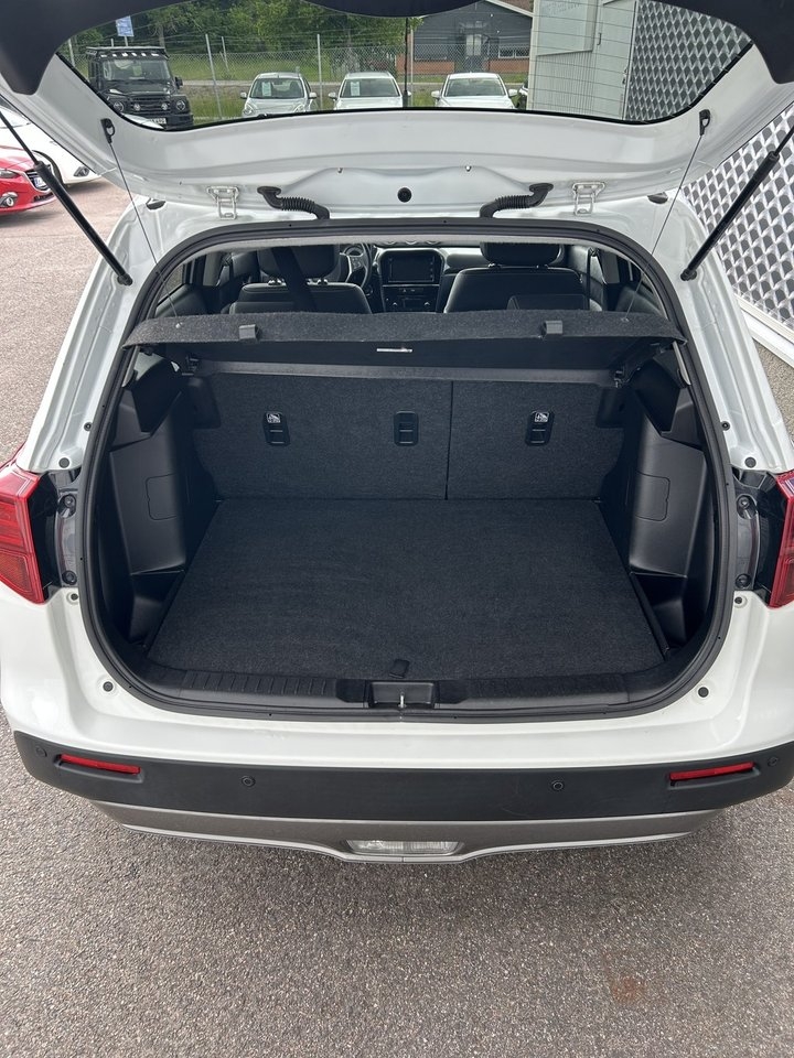Suzuki Vitara 2023, bild 7/21