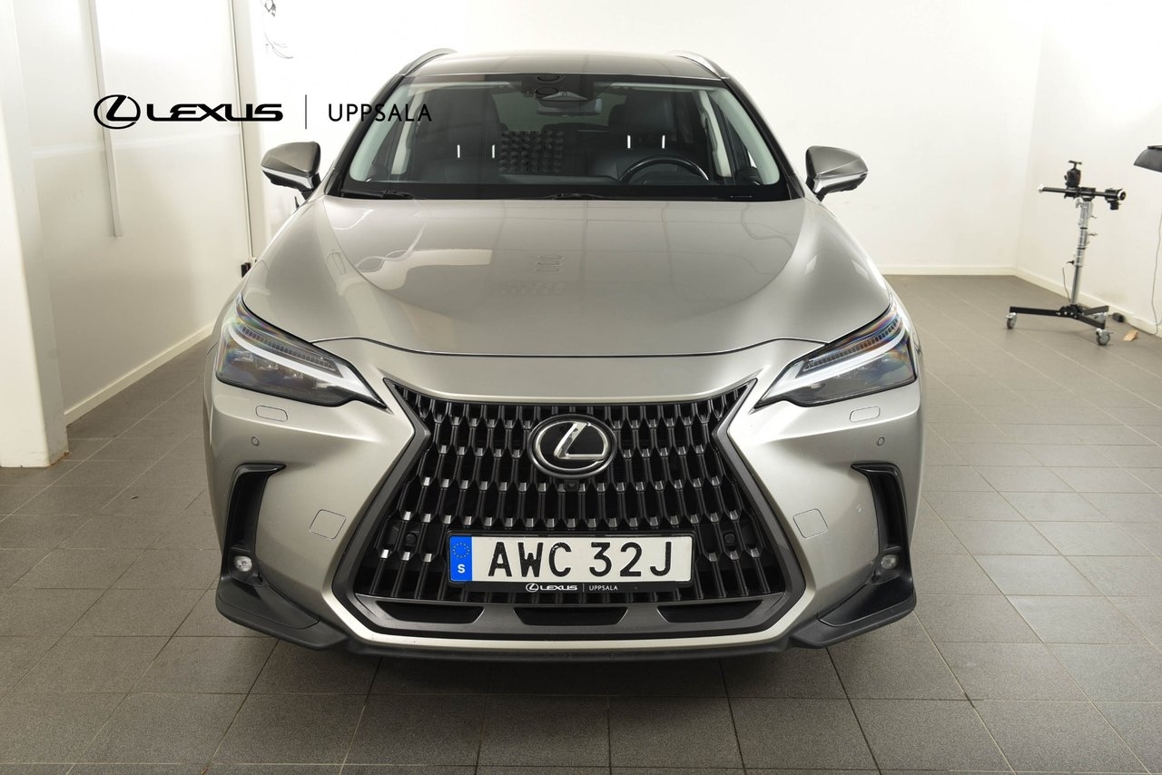 Lexus NX 450h+ Luxury Plug-In Dragkrok 2022, photo 5/24