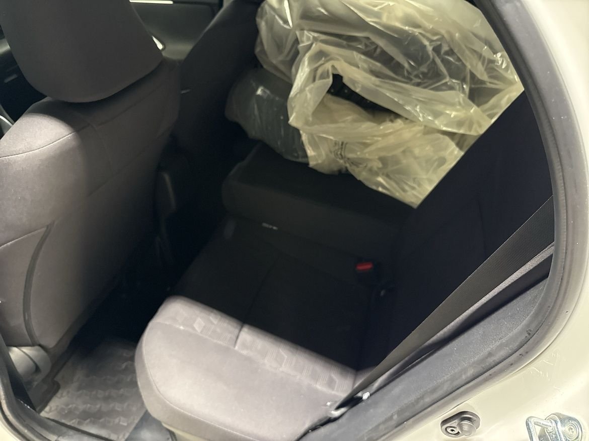 Toyota Yaris 2025, bild 7/12
