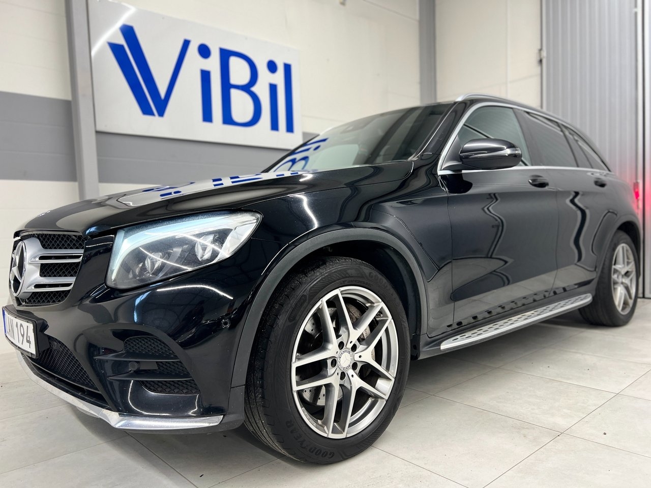 Mercedes-Benz GLC 2016, bild 2/10