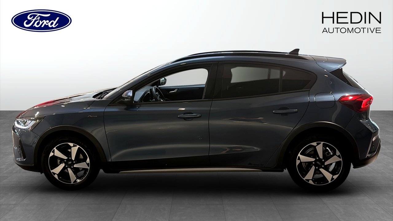 Ford Focus 2023, bild 6/9