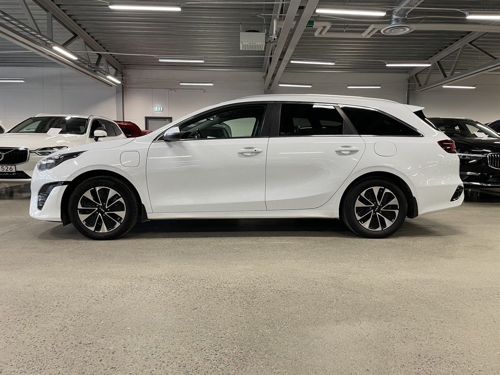 Kia Ceed 2022, bild 2/14
