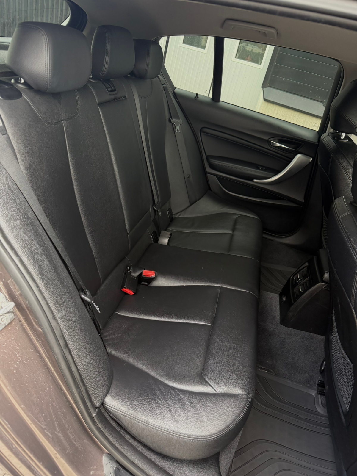 BMW 118 2013, bild 7/10