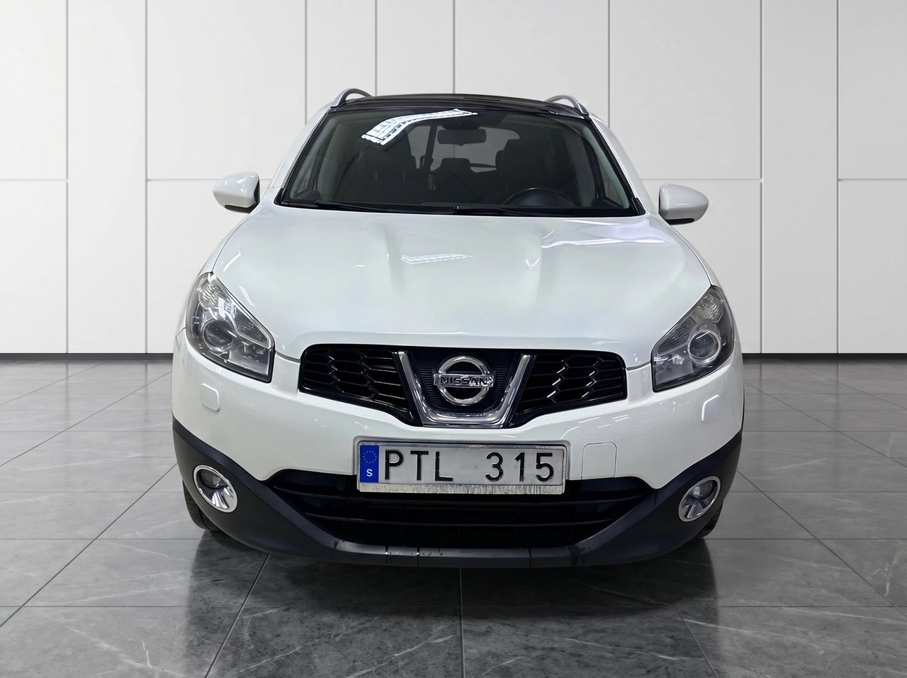 Nissan Qashqai+2 1.5 dCi 110hk 2011, bild 2/17