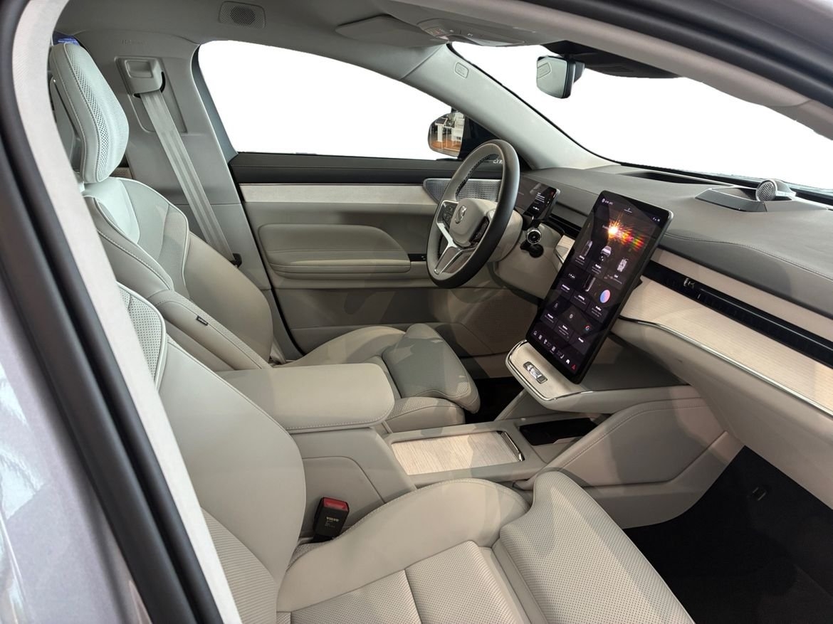 Volvo ES90 2026, bild 4/10