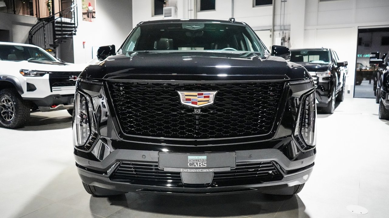 Cadillac Escalade 2026, photo 3/38