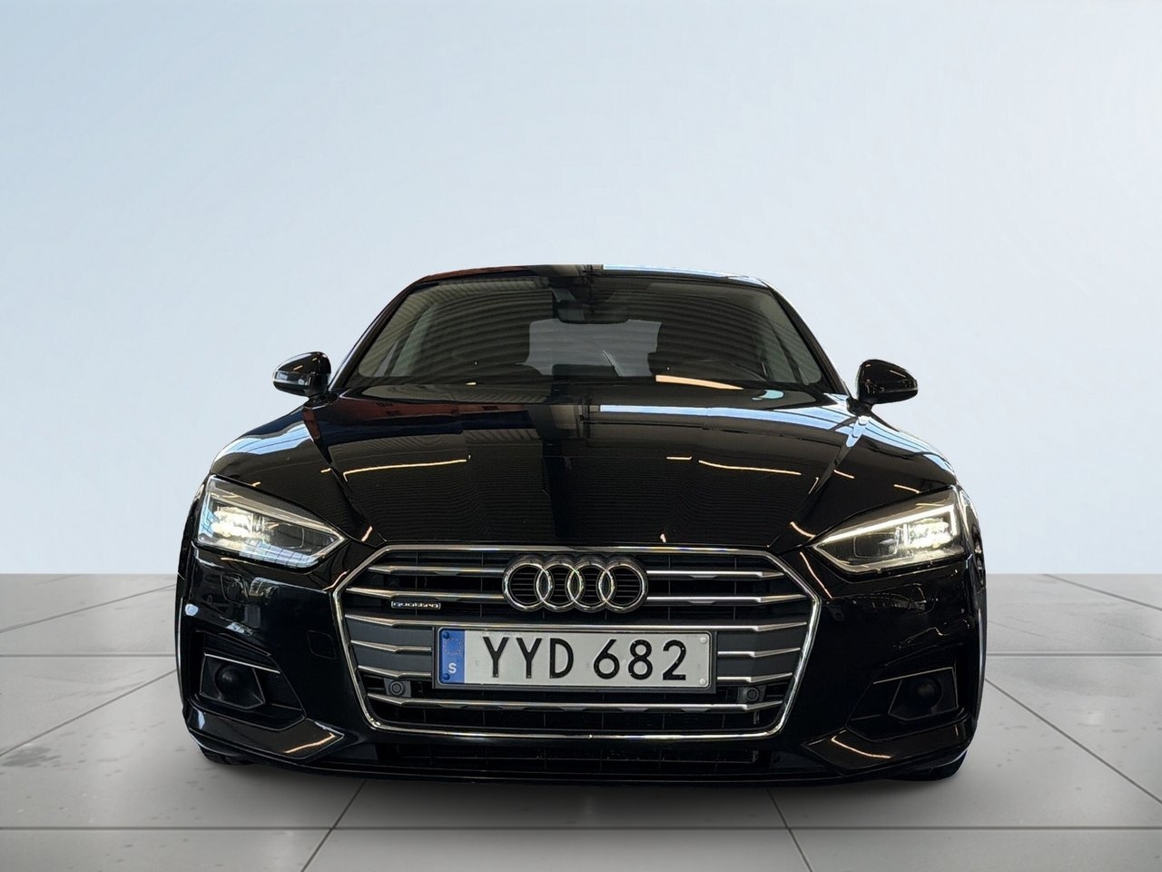 Audi A5 2019, bild 2/10