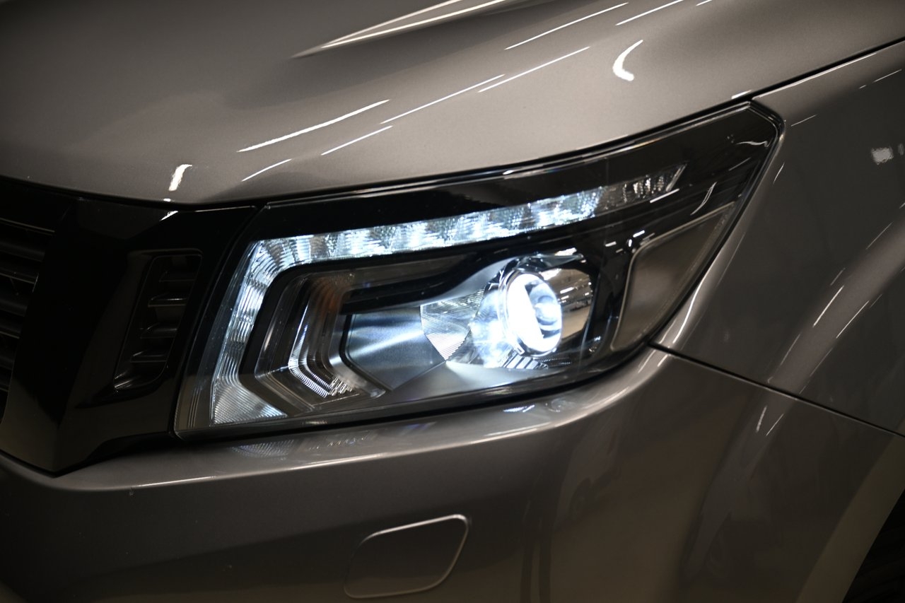 Nissan Navara 190HK Automat 2019, bild 3/34