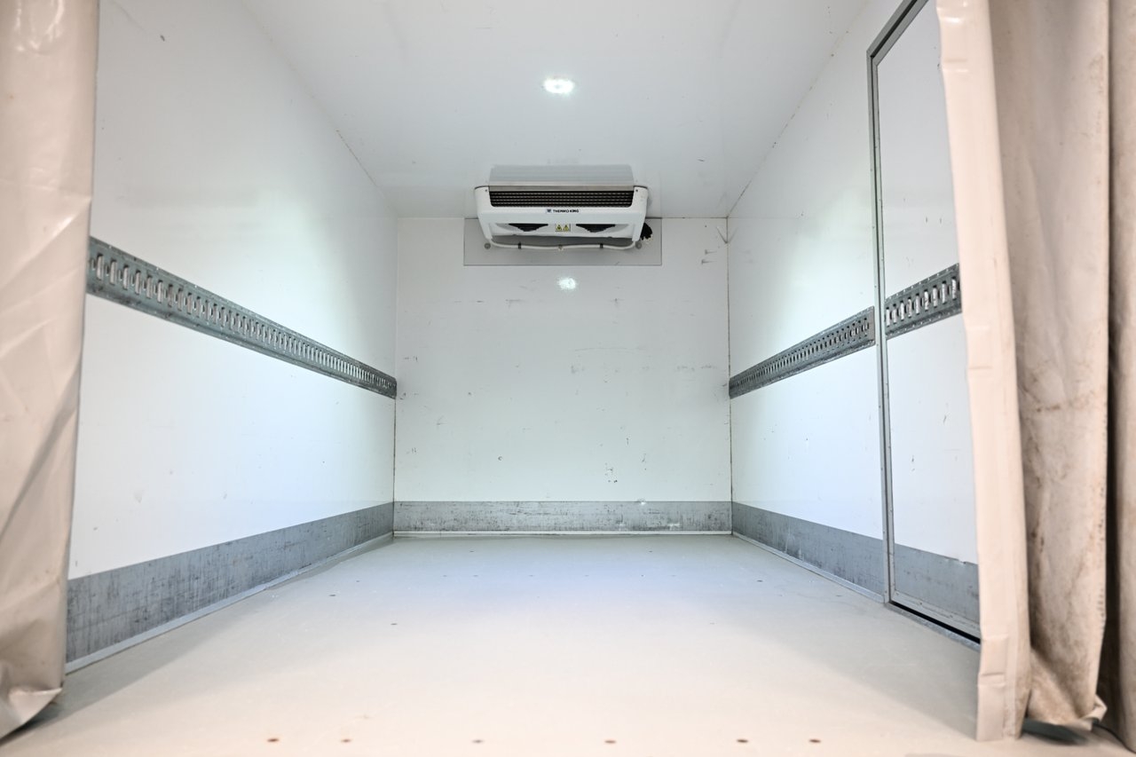 Iveco Daily 136HK Automat 2023, bild 6/28