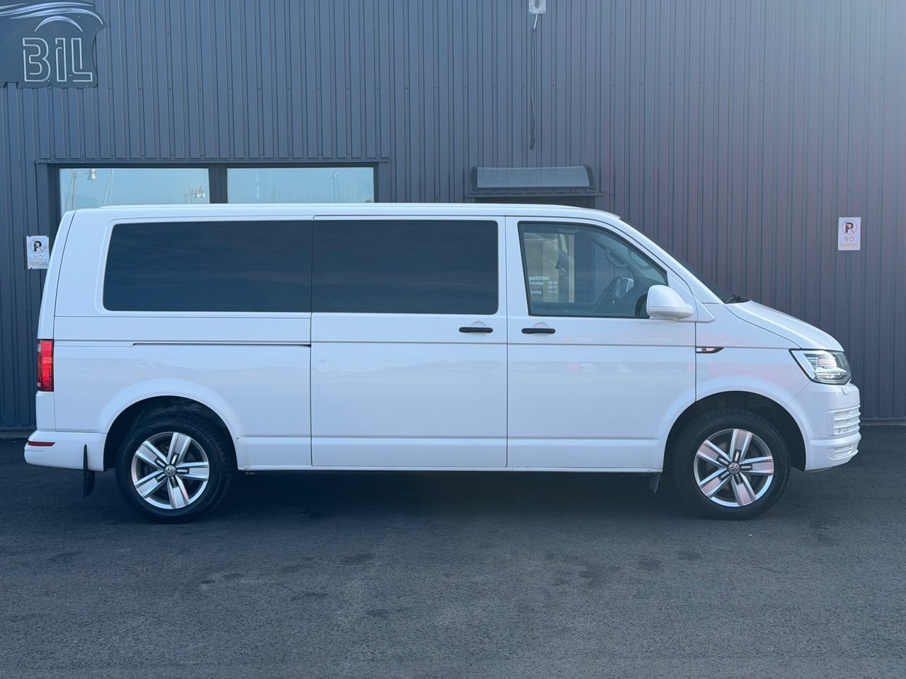 Volkswagen Caravelle 2017, bild 6/10
