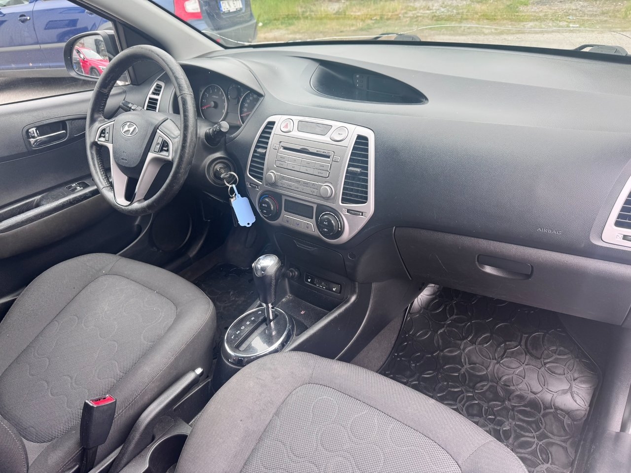 Hyundai i20 5-dörrar 1.4 Select Euro 5 2012, bild 5/6