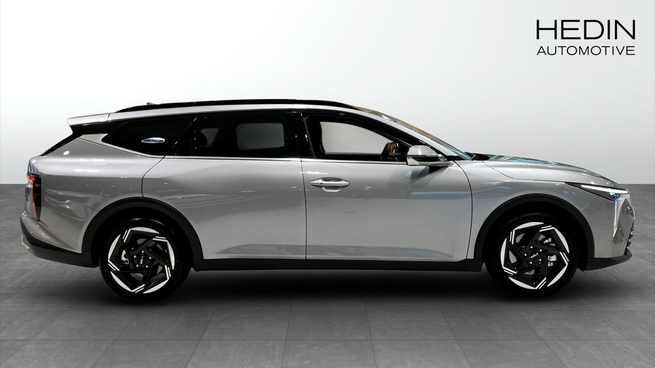 Kia K4 SW 1.6 T-GDI 150HP DCT ADVANCE 2026, photo 4/19