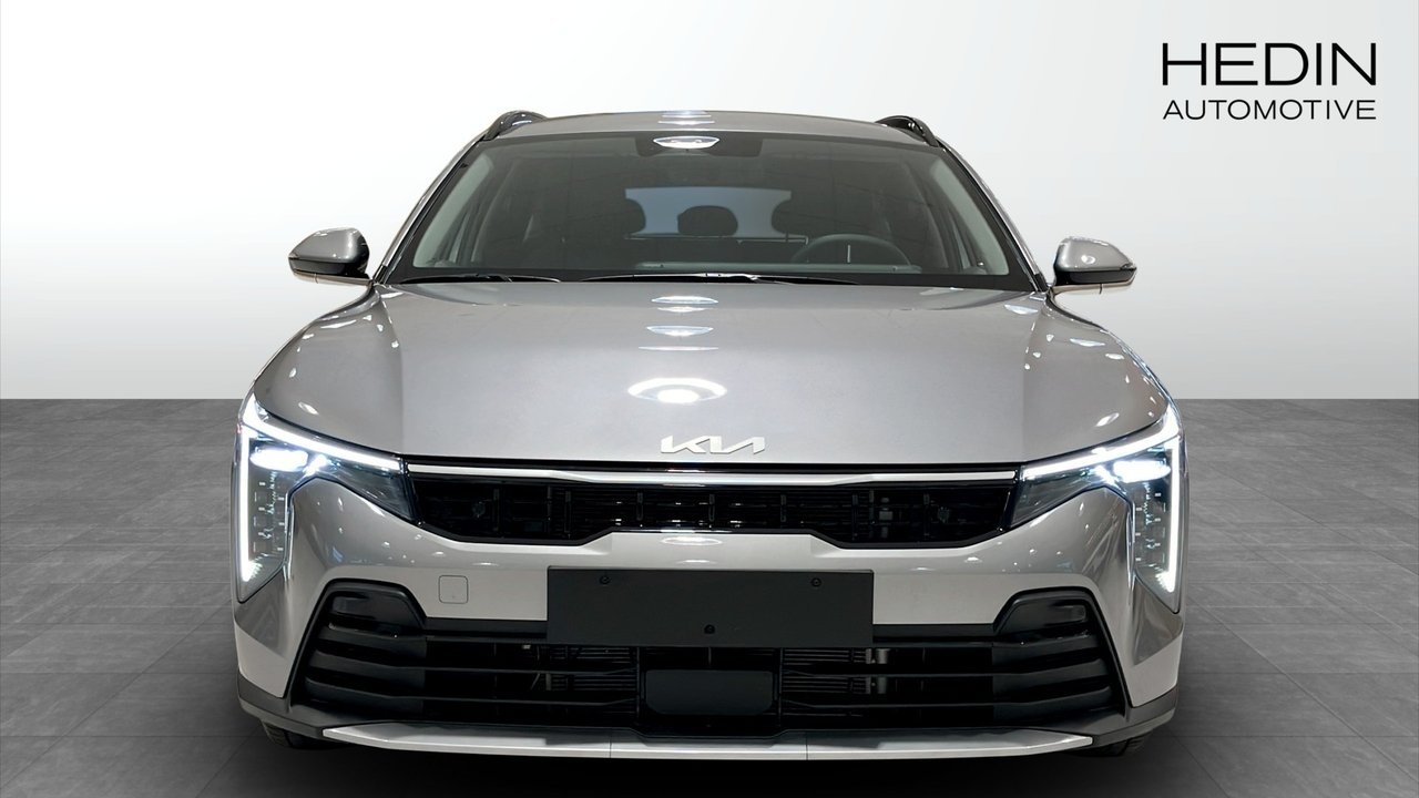 Kia K4 SW 1.6 T-GDI 150HP DCT ADVANCE 2026, photo 2/19