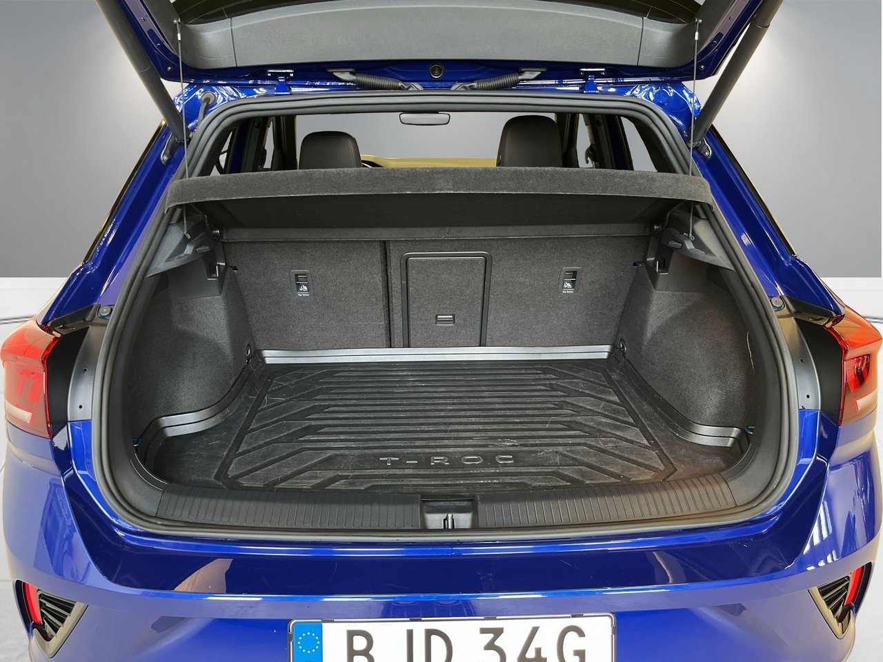 Volkswagen T-Roc 2020, bild 7/10