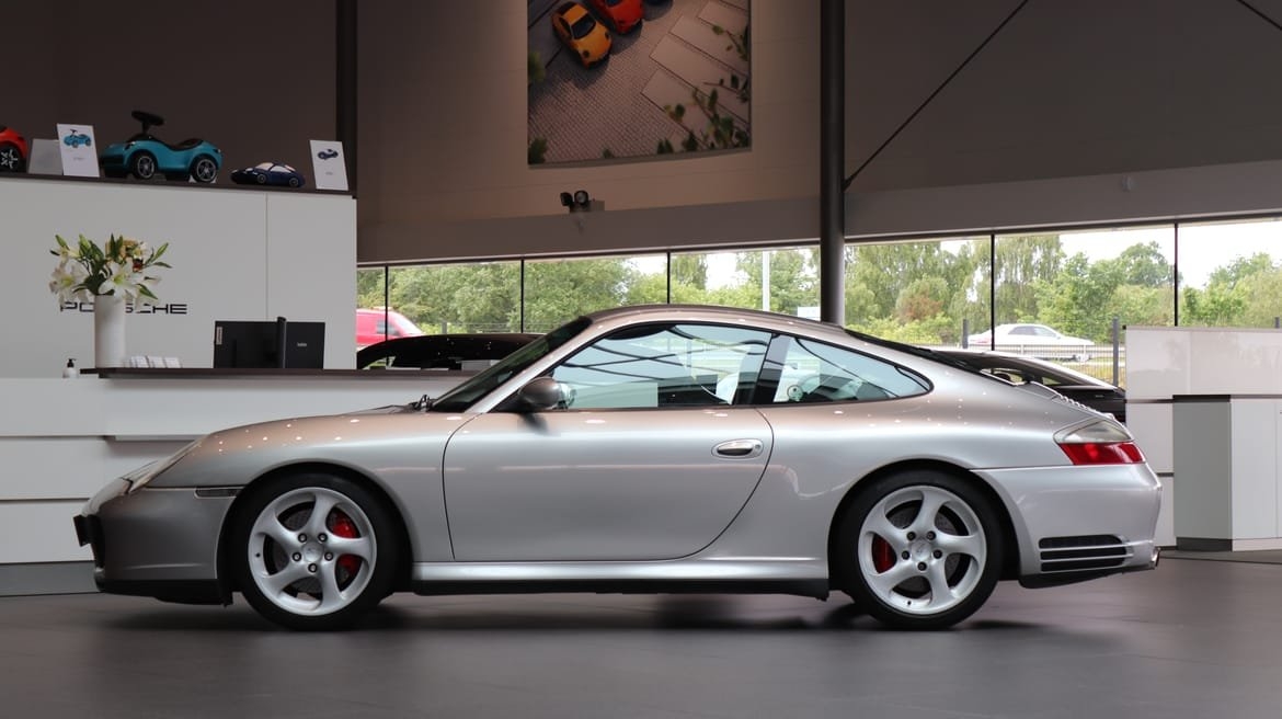 Porsche 911 Carrera 4S 320 hk 2003, bild 4/10