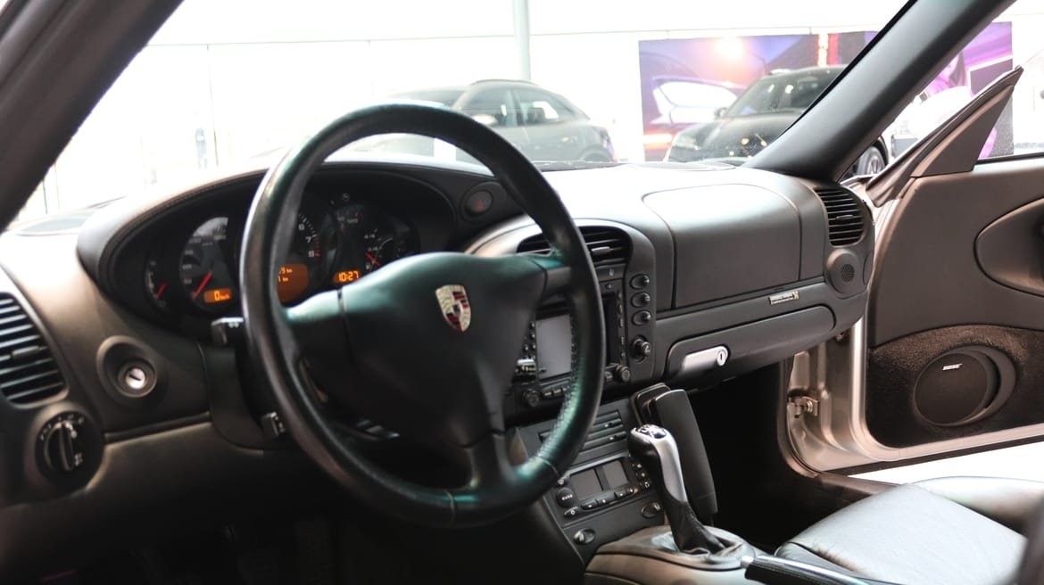 Porsche 911 Carrera 4S 320 hk 2003, bild 7/10