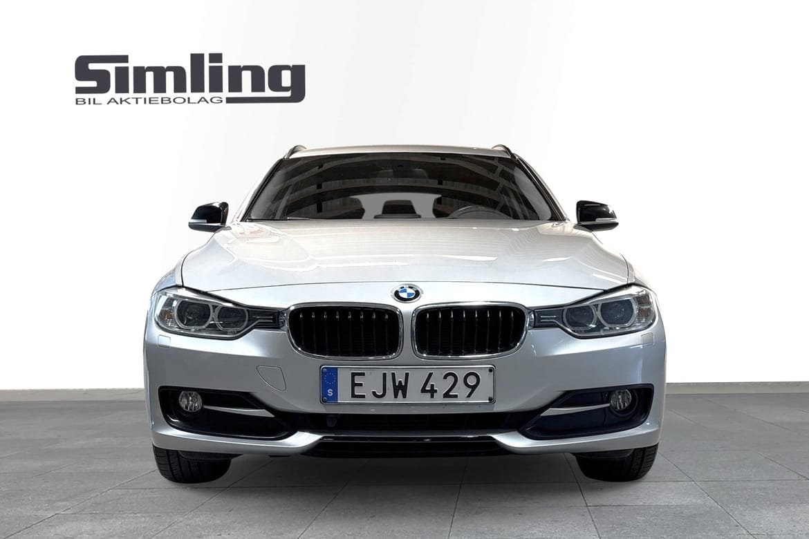 BMW 320 2015, photo 5/10