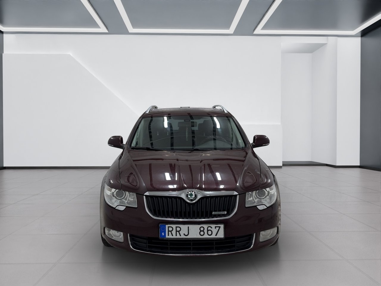 Skoda Superb 2011, bild 2/10