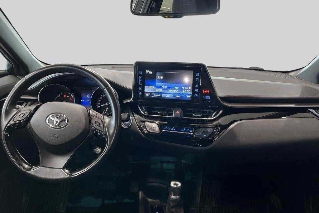 Toyota C-HR Hybrid Active 122 hk 2019, bild 7/10