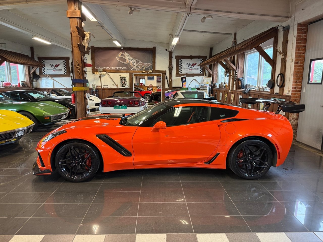 Chevrolet Corvette 2019, kuva 3/30