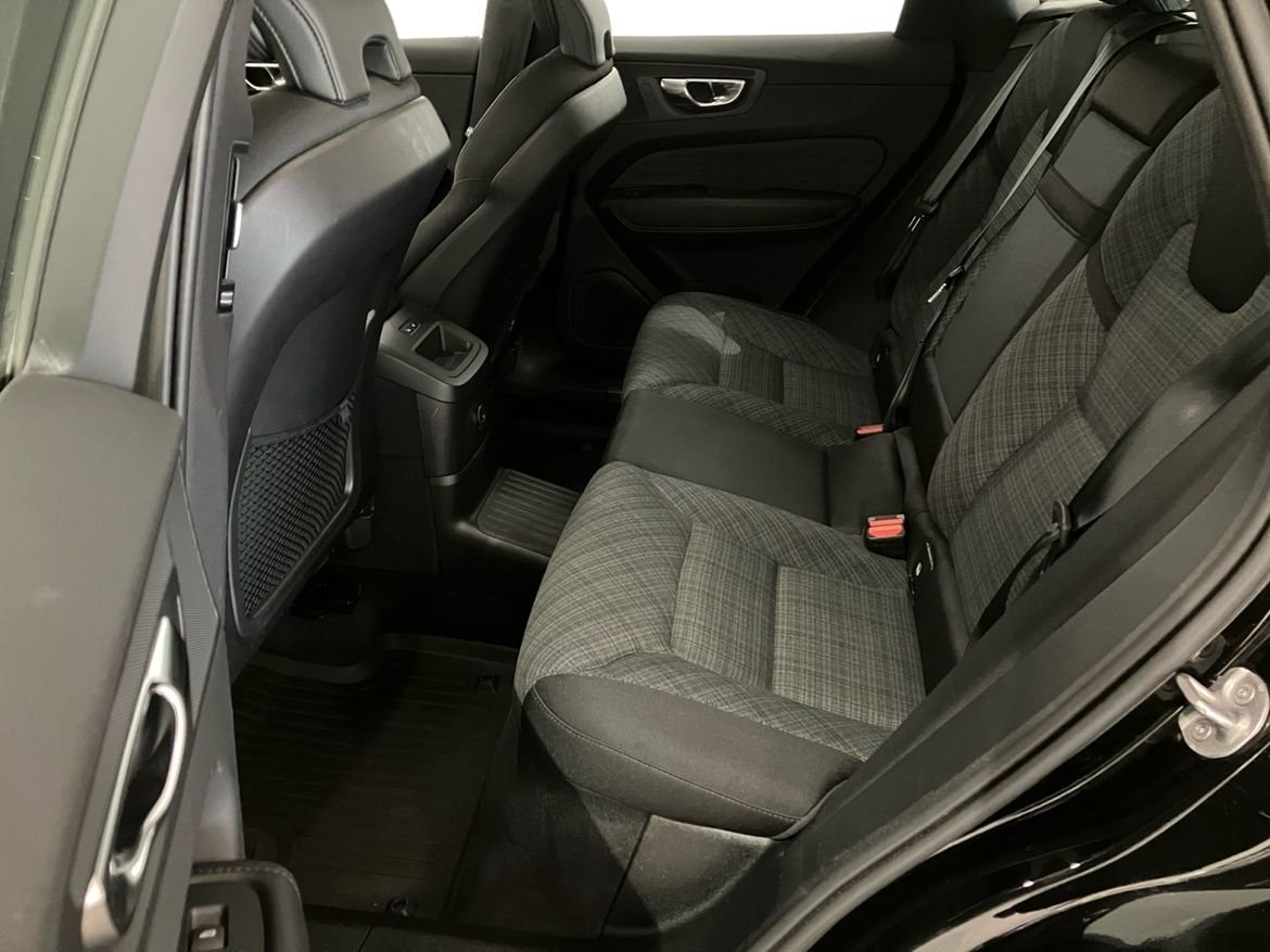 Volvo XC60 Recharge T6 Core Edition 2023, bild 7/10