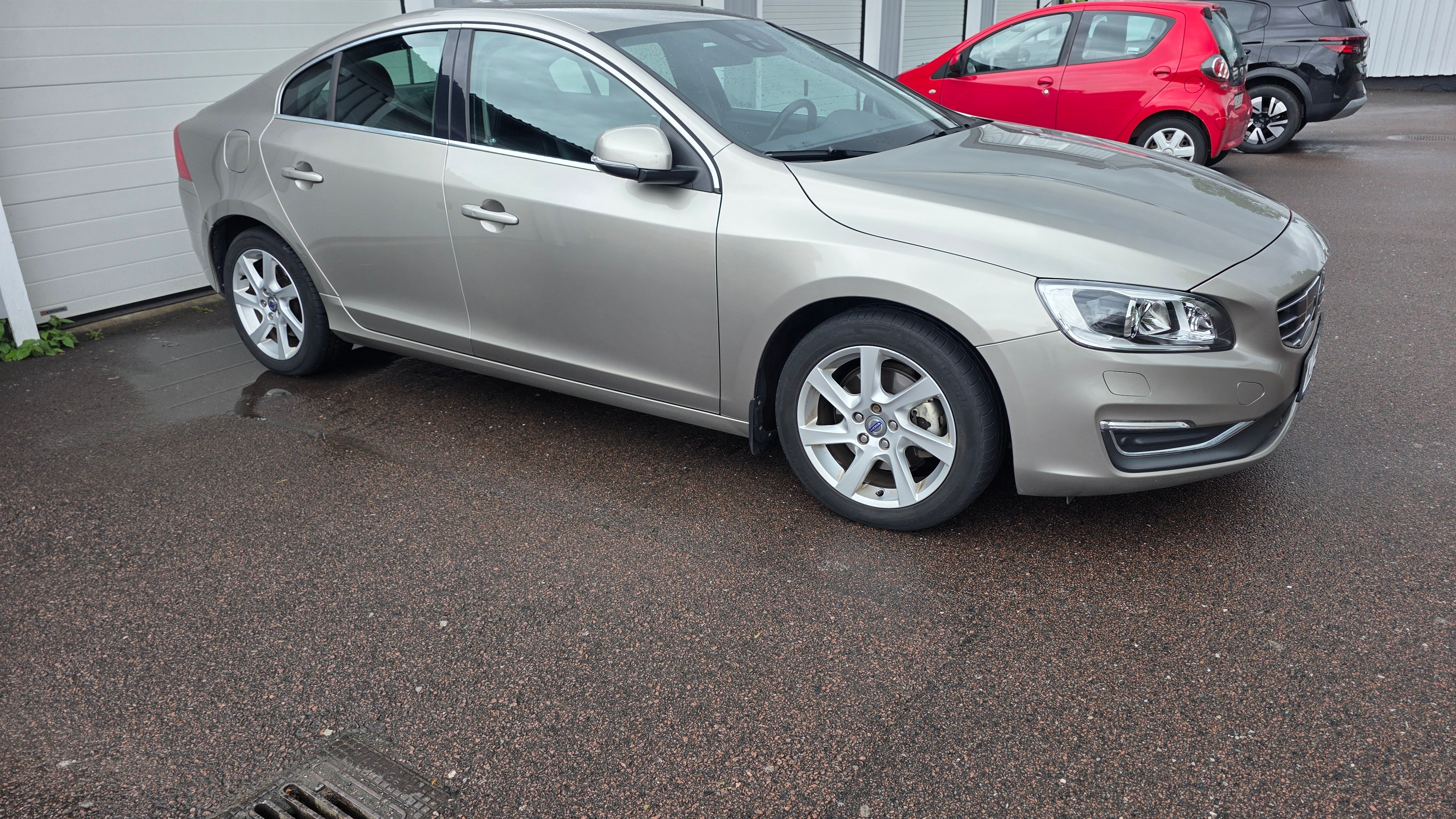 Volvo S60 D3 Geartronic 2014, bild 3/7