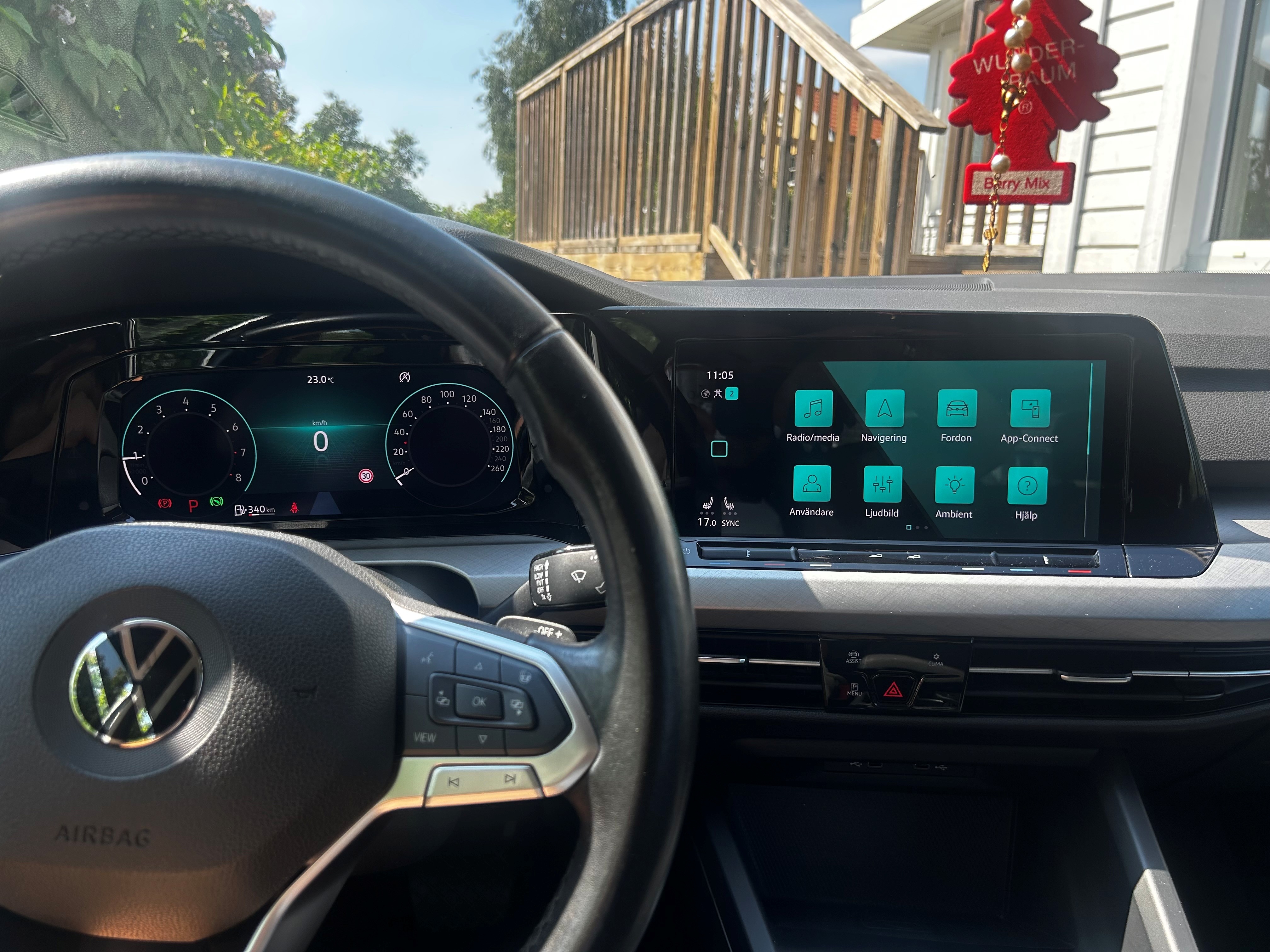Volkswagen Golf 2020, photo 2/5