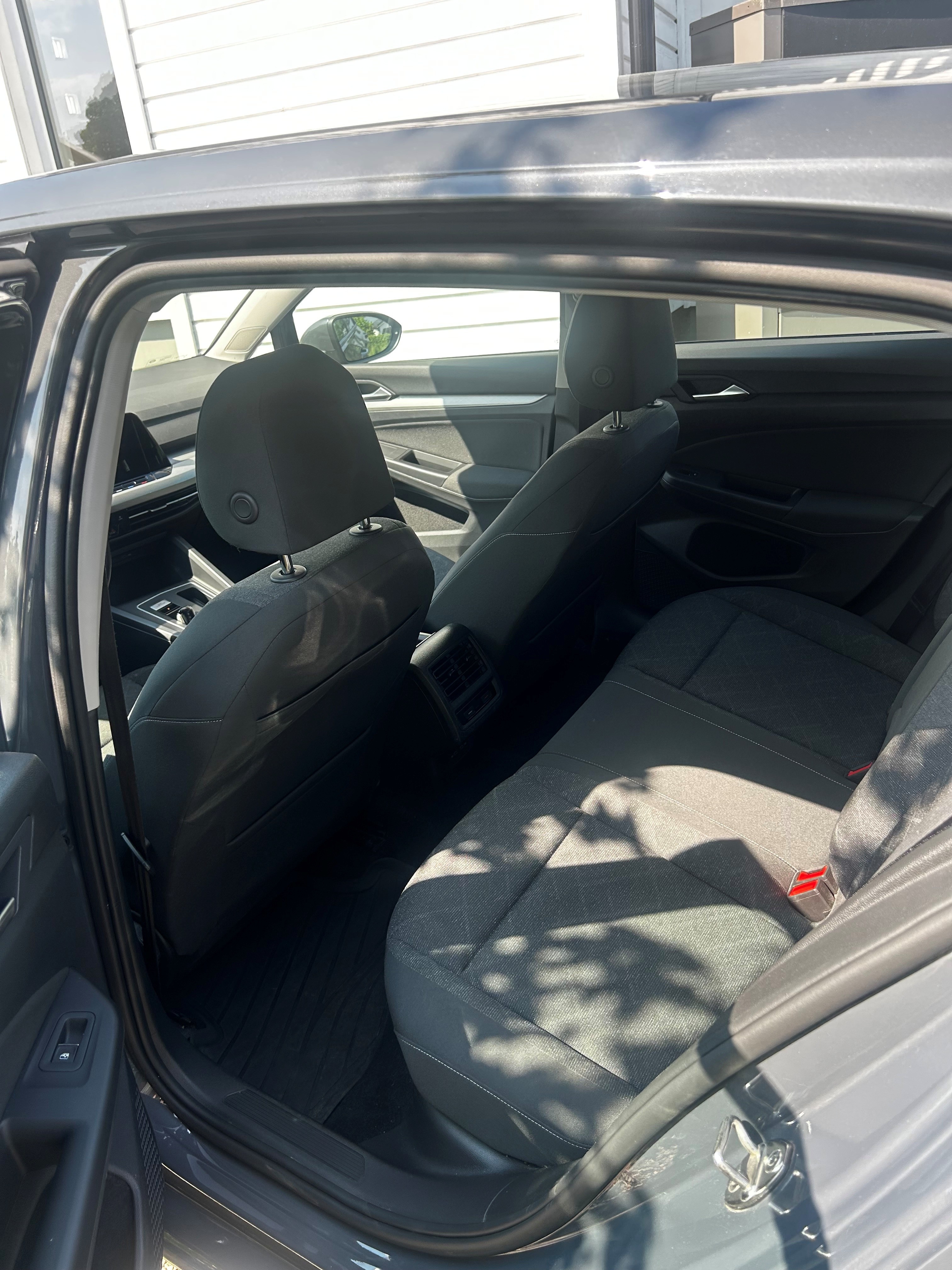 Volkswagen Golf 2020, photo 4/5
