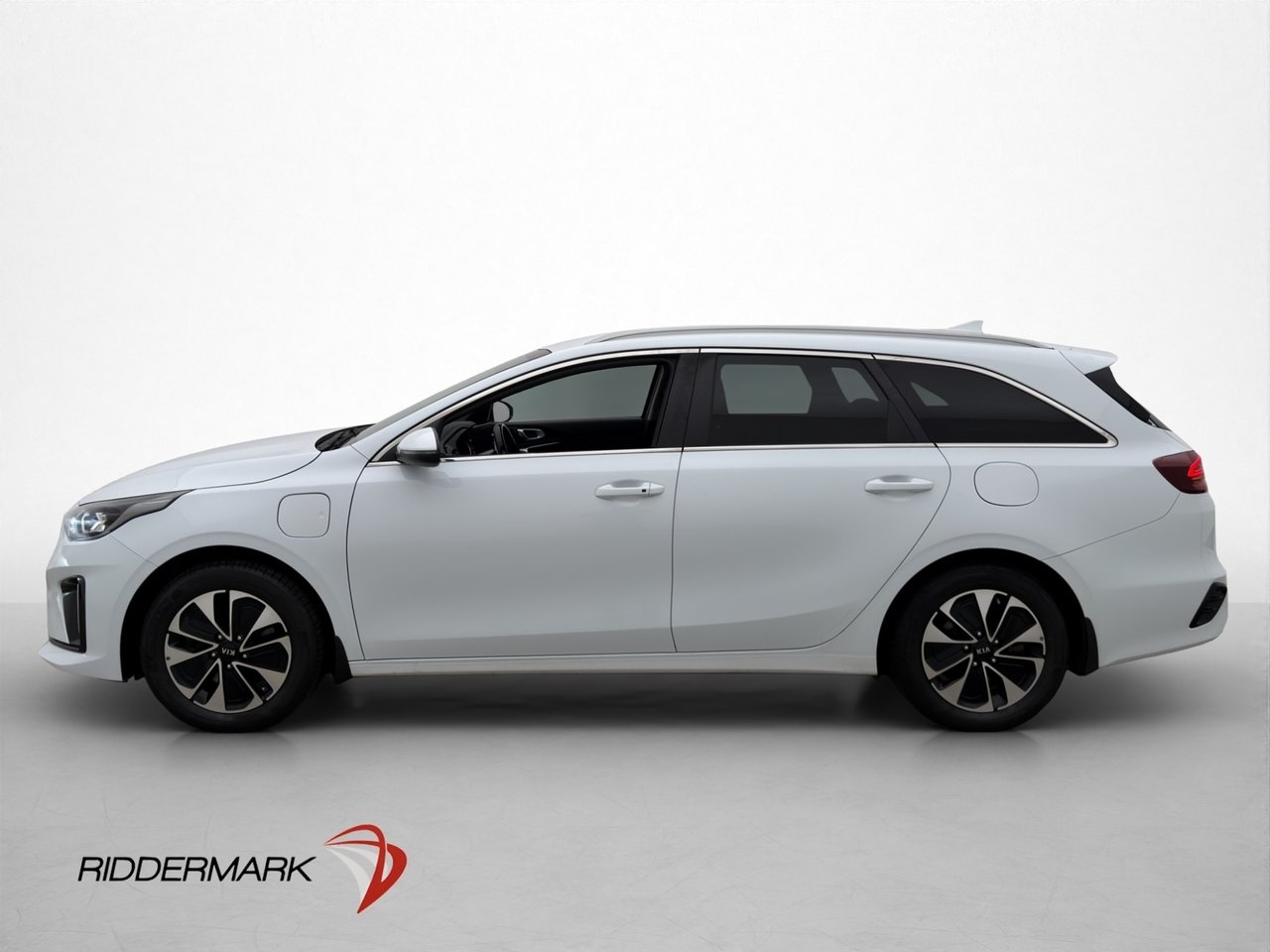 Kia Ceed Plug-in 141hk Adv Plus 2021, bild 2/30