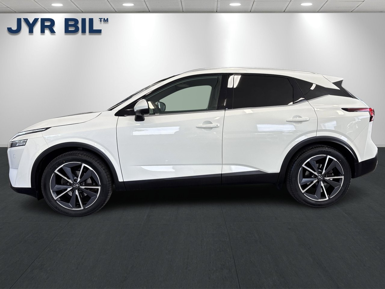 Nissan Qashqai 2023, photo 6/10