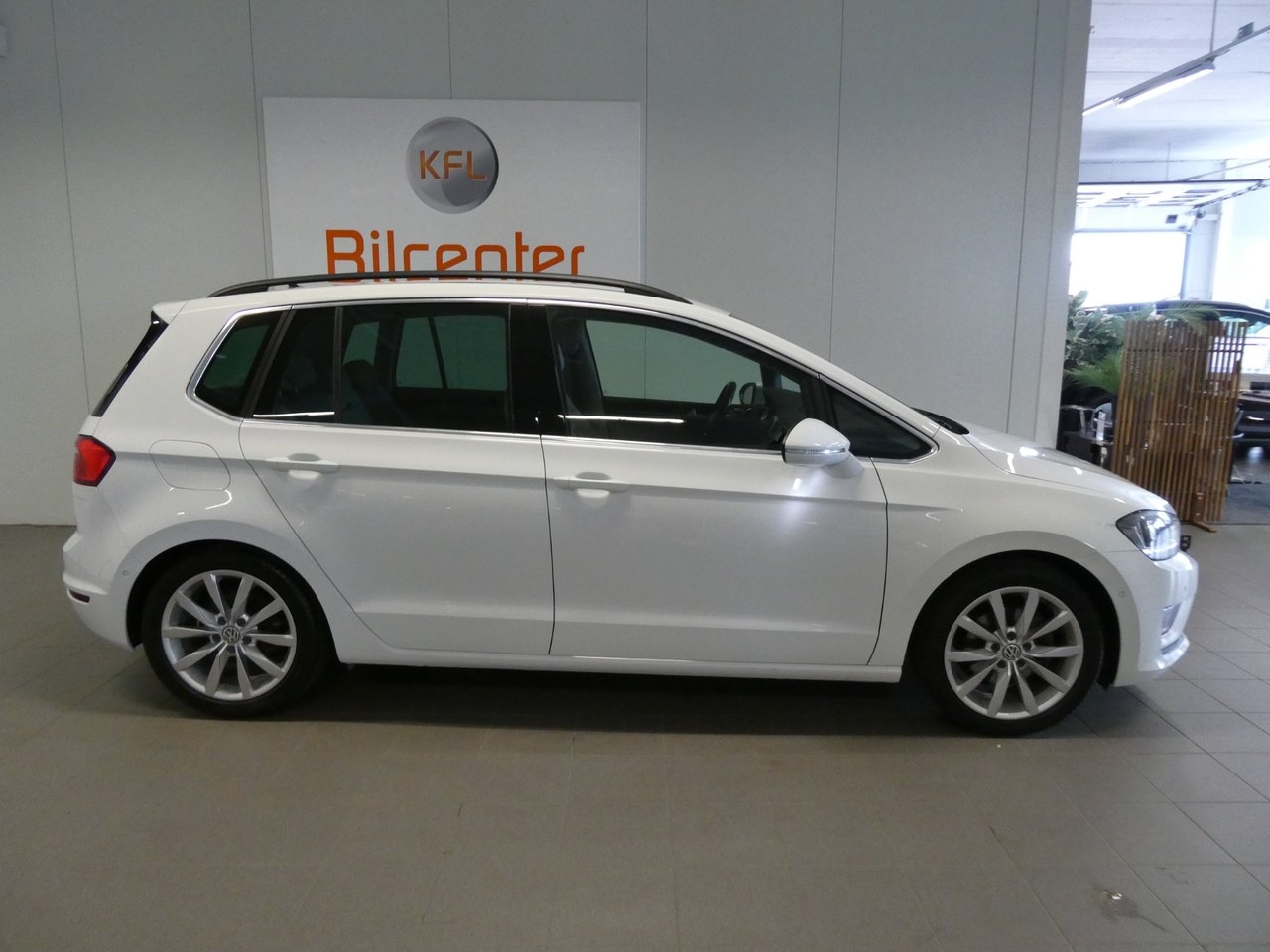 Volkswagen Golf Sportsvan 2016, bild 3/21