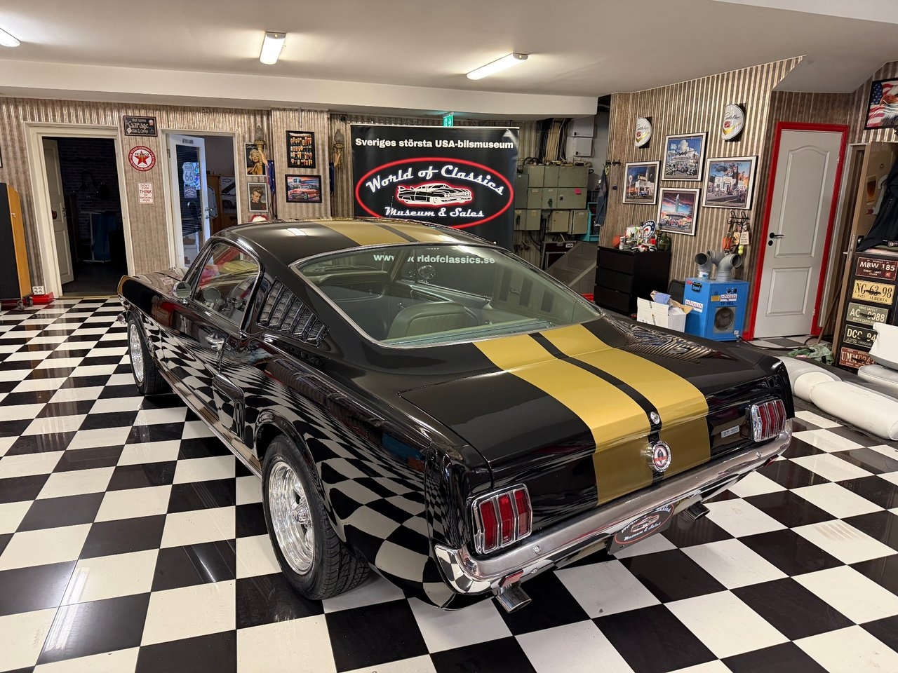 Ford Mustang
