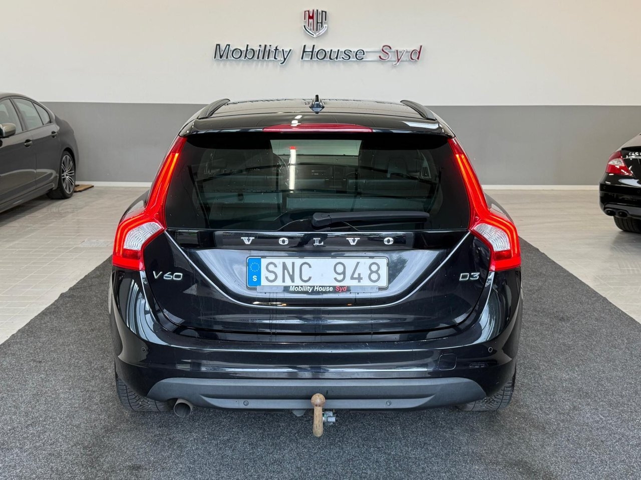 Volvo V60 D3 Momentum Euro 5 2013, kuva 7/20