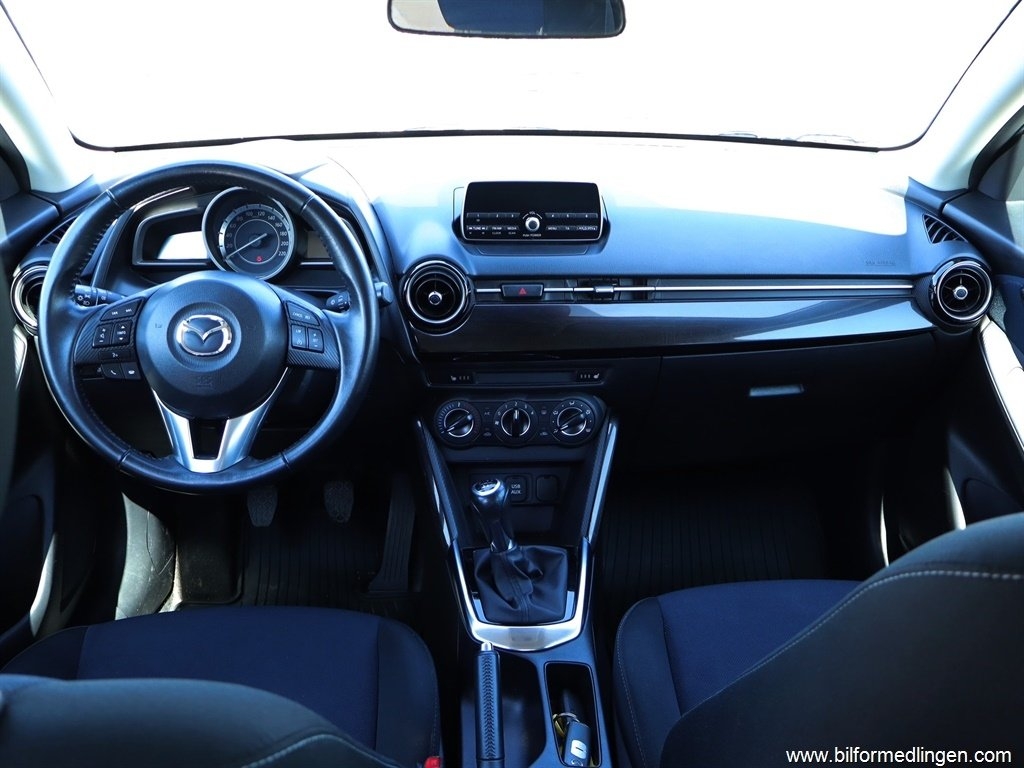 Mazda 2 1.5 16V FWD 90hk S/V-hjul 2017, photo 6/20