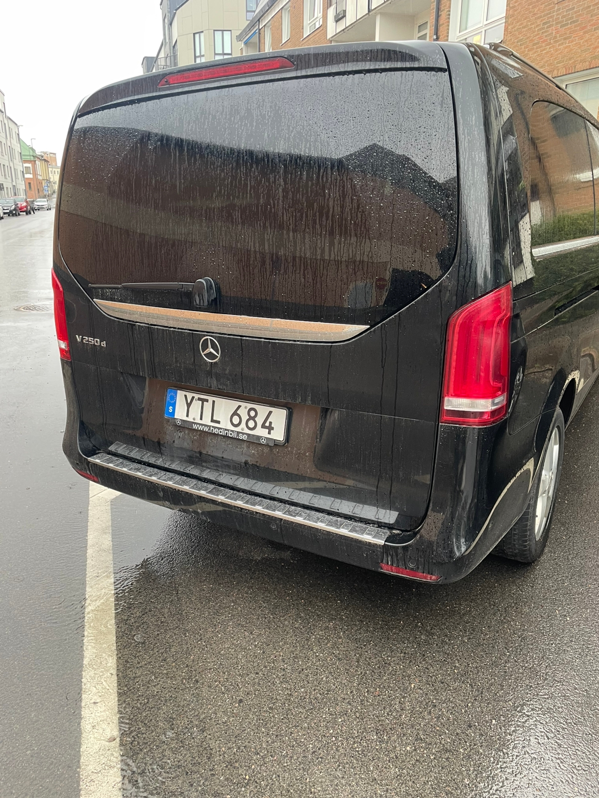 Mercedes-Benz V 250 d 2018, bild 4/4