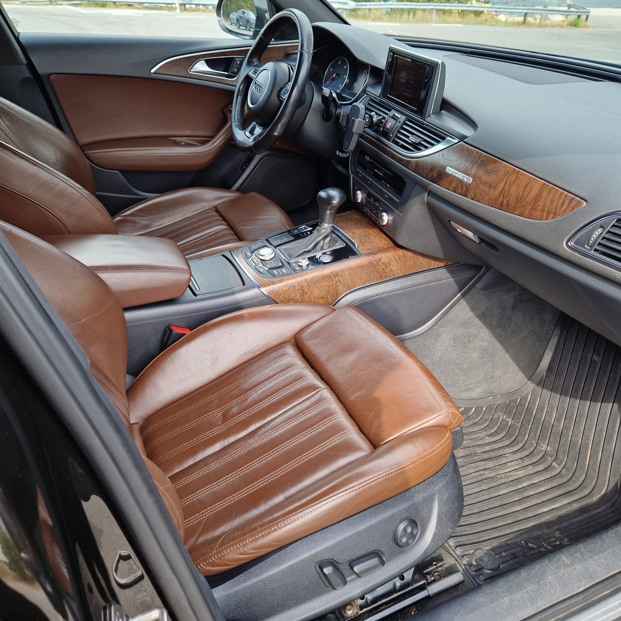 Audi A6 2012, bild 6/8