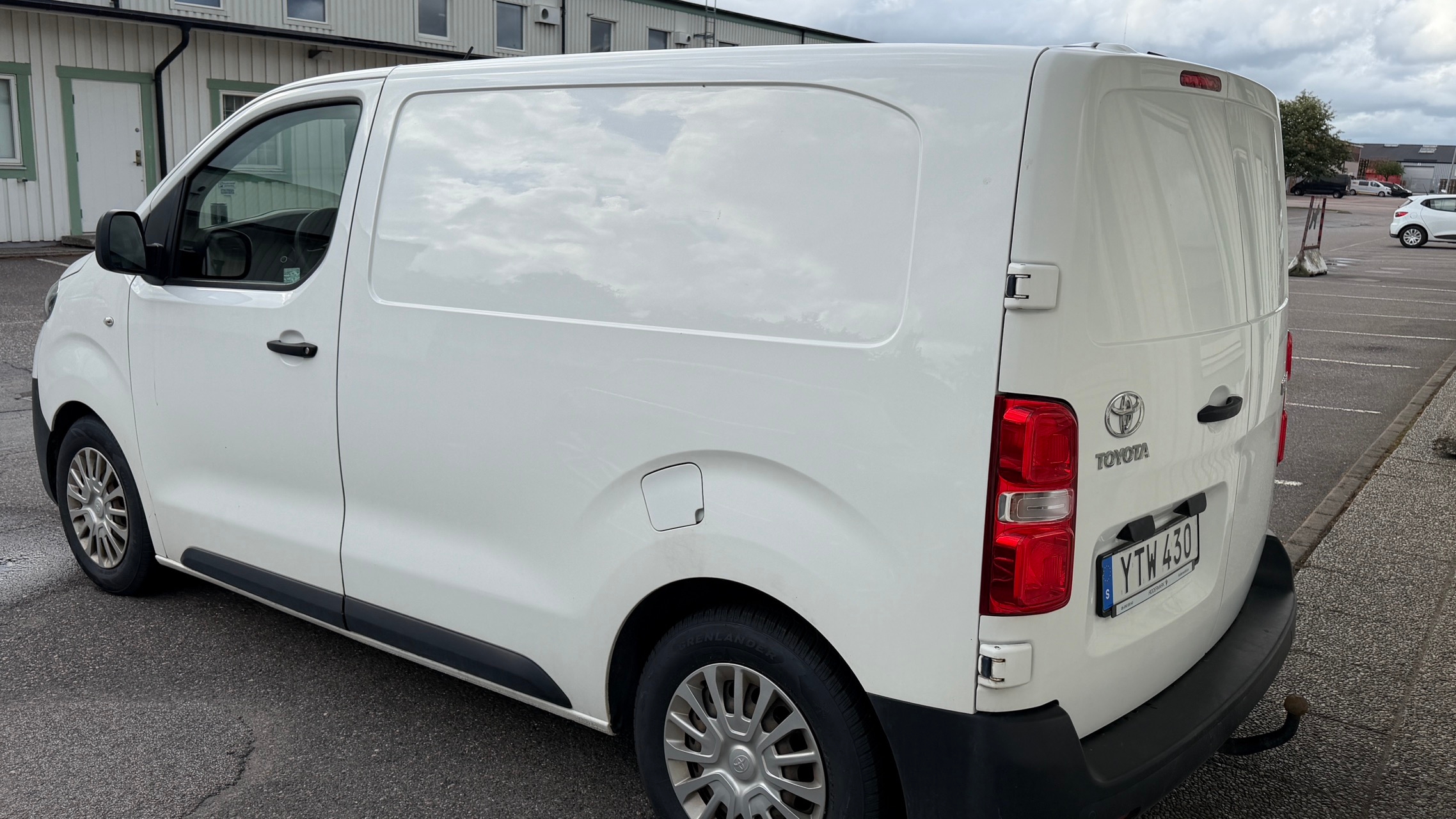 Toyota Proace 1.6 D-4D Manuell 2018, bild 5/10
