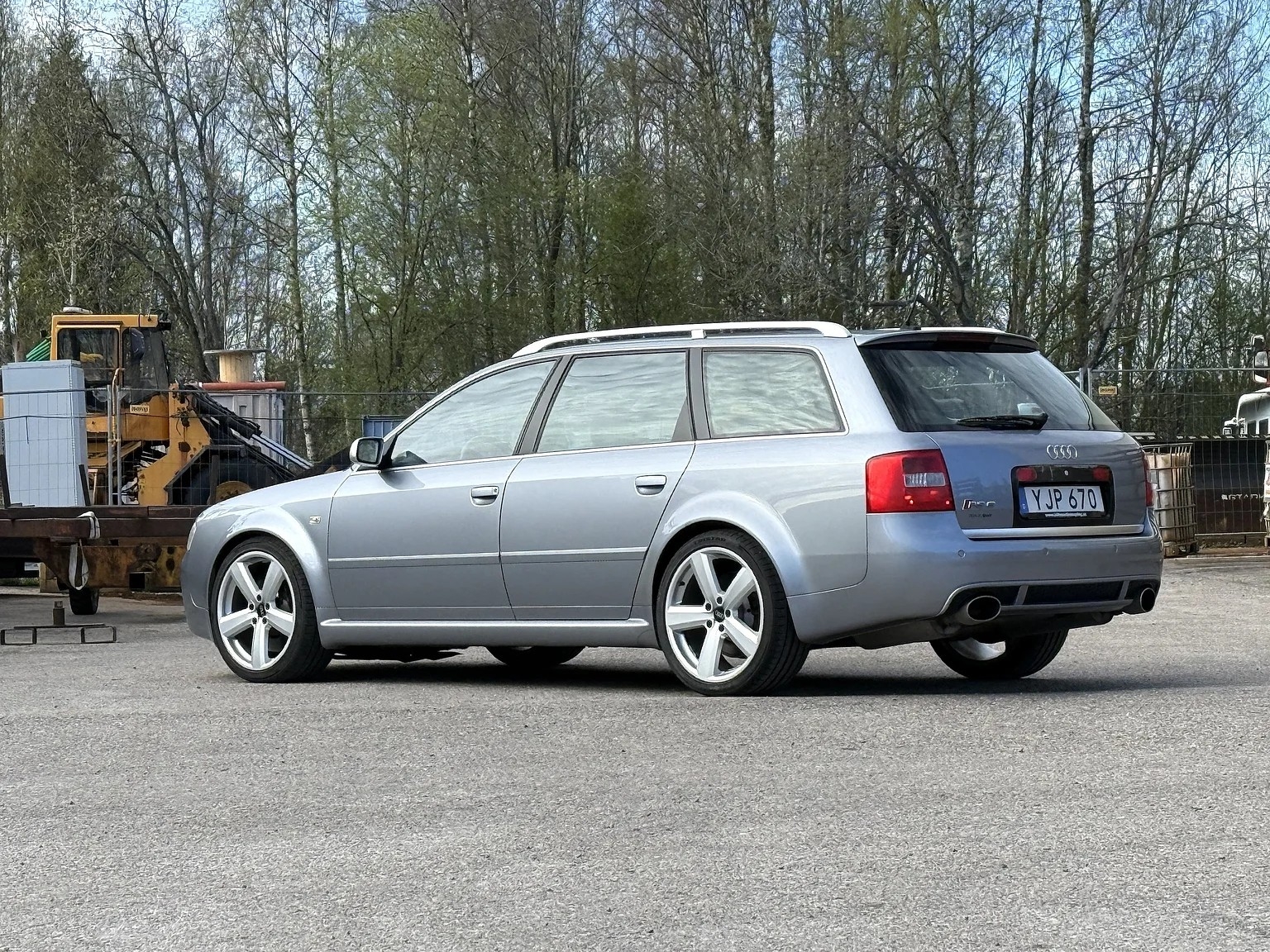 Audi RS6 2003, bild 2/7
