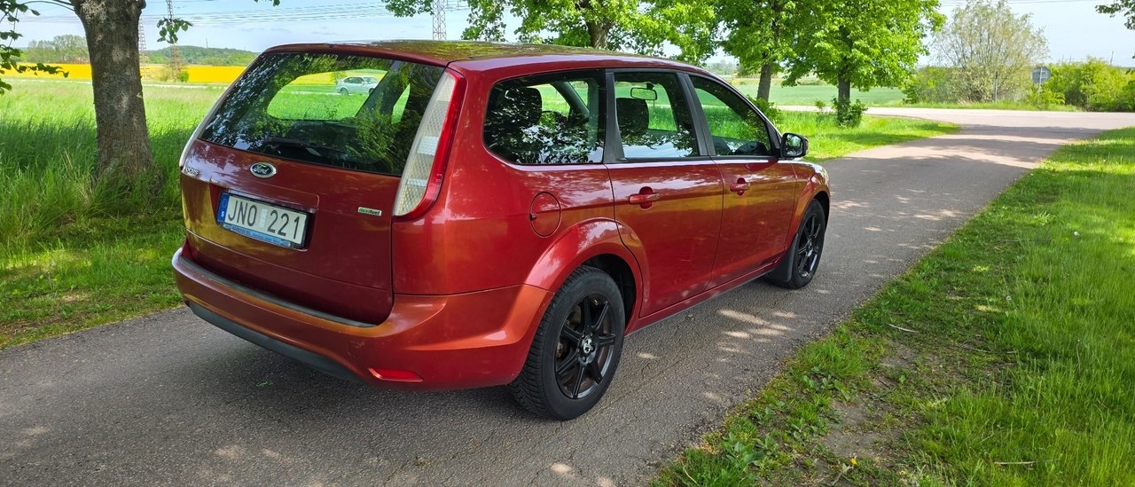 Ford Focus 2009, bild 6/10