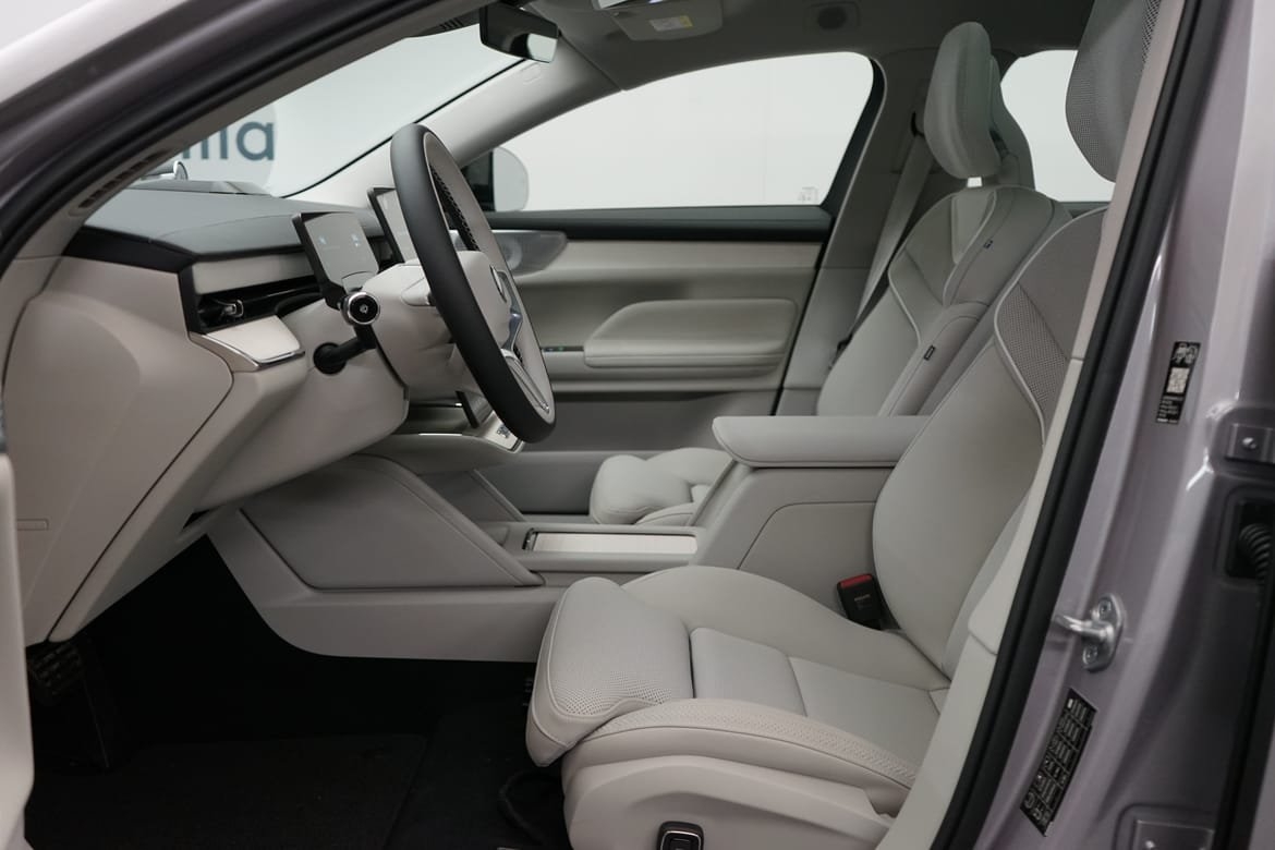Volvo ES90 Single M Ext Range Ultra 2026, kuva 4/10