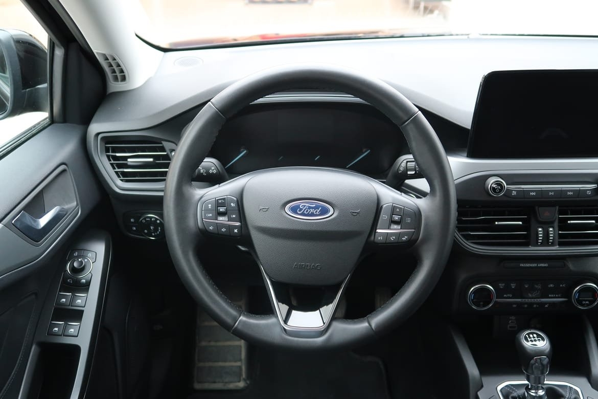 Ford Focus 2022, bild 6/15