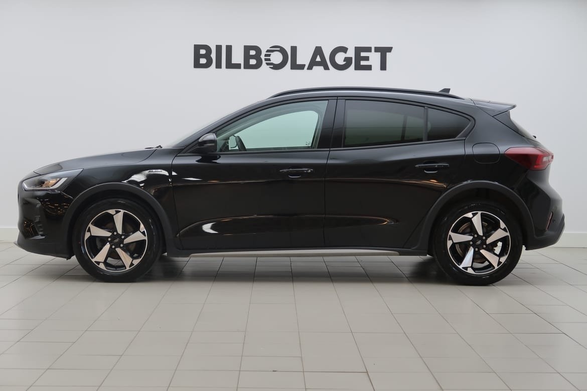 Ford Focus 2022, bild 2/15