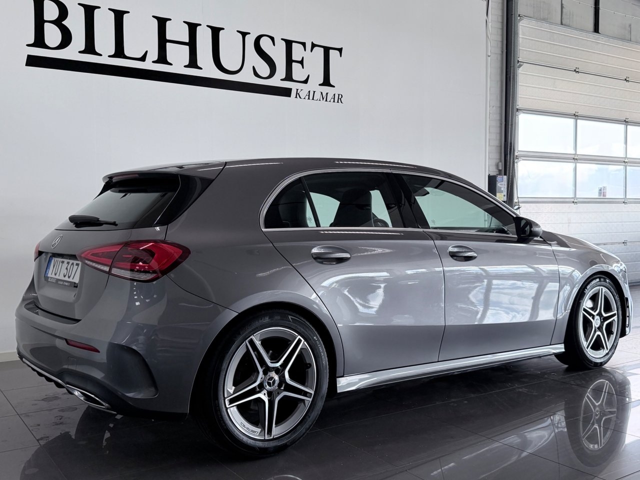 Mercedes-Benz A 180 7G-DCT AMG Line 2019, bild 4/16