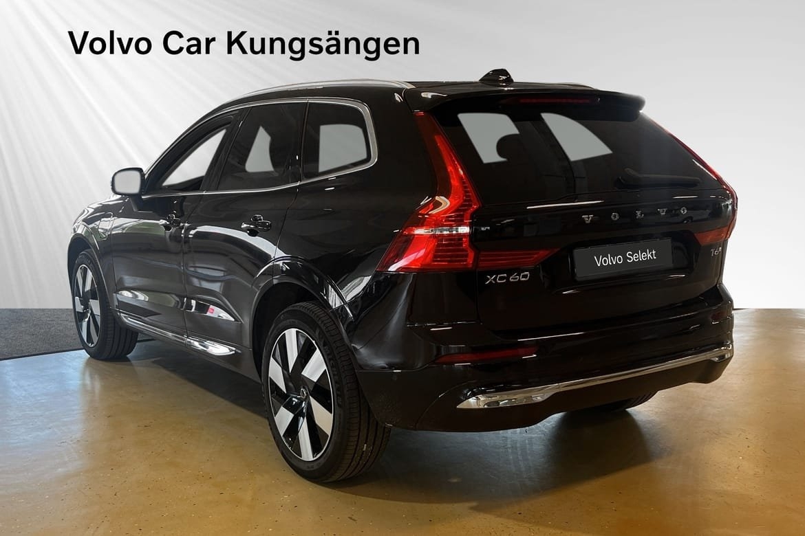 Volvo XC60 T6 Ultra Bright Pano 2025, bild 4/27